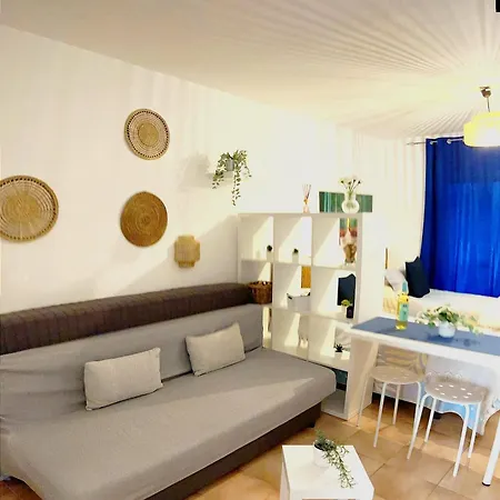 Apartment Castle H 408